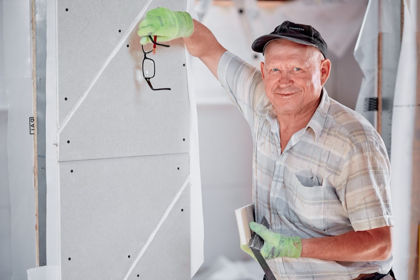 Mitarbeiter von SWD Haus auf der Baustelle